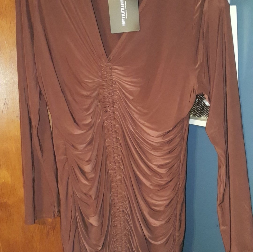 Brown dress